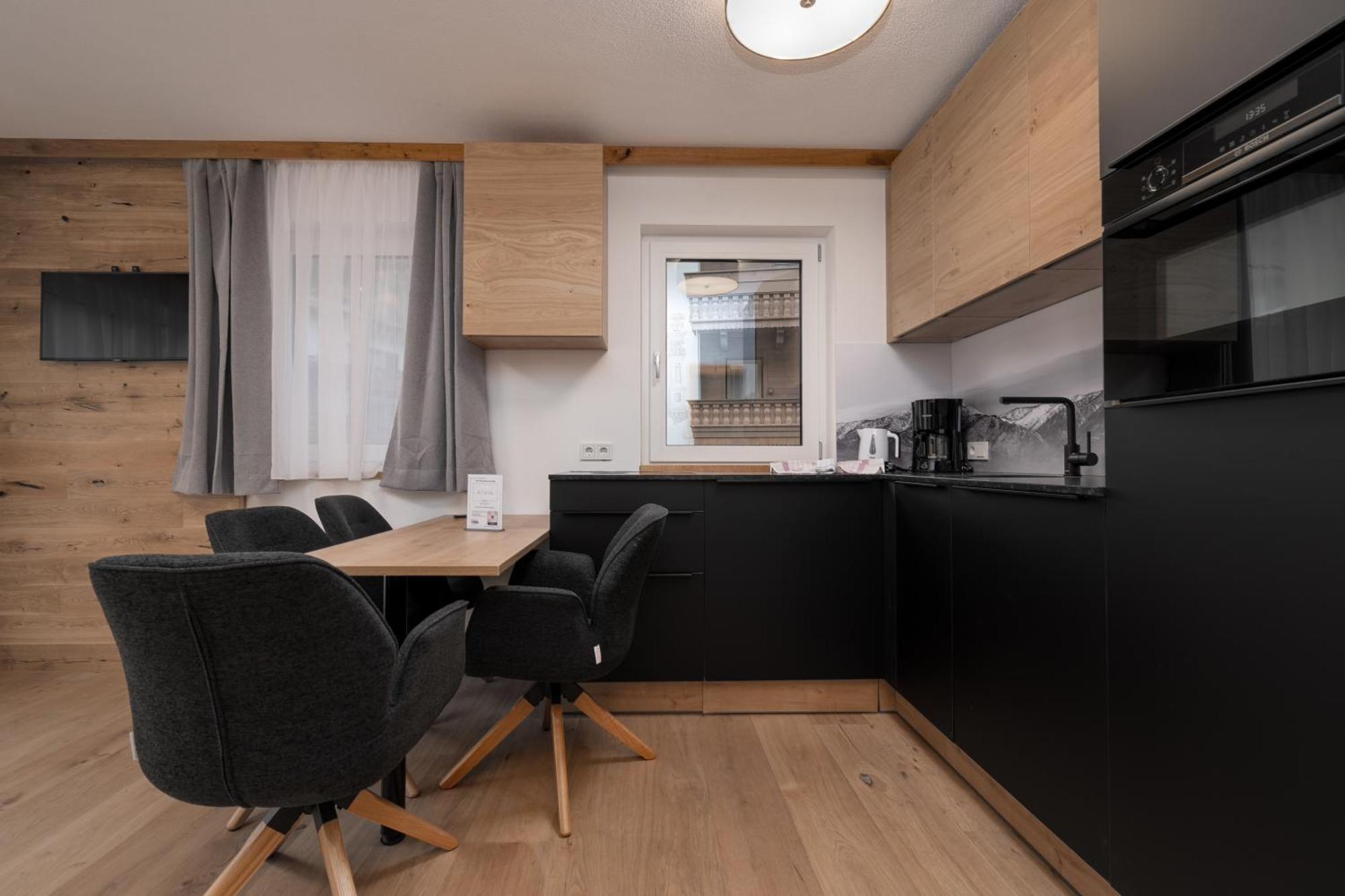 A Casa Tuerkis Appartement Sölden Buitenkant foto